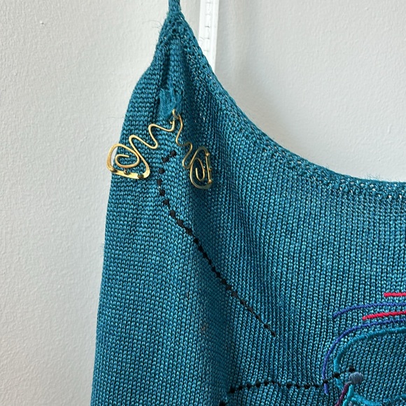 Turquoise knit tank thrifted in Madrid - Picture 2 of 5